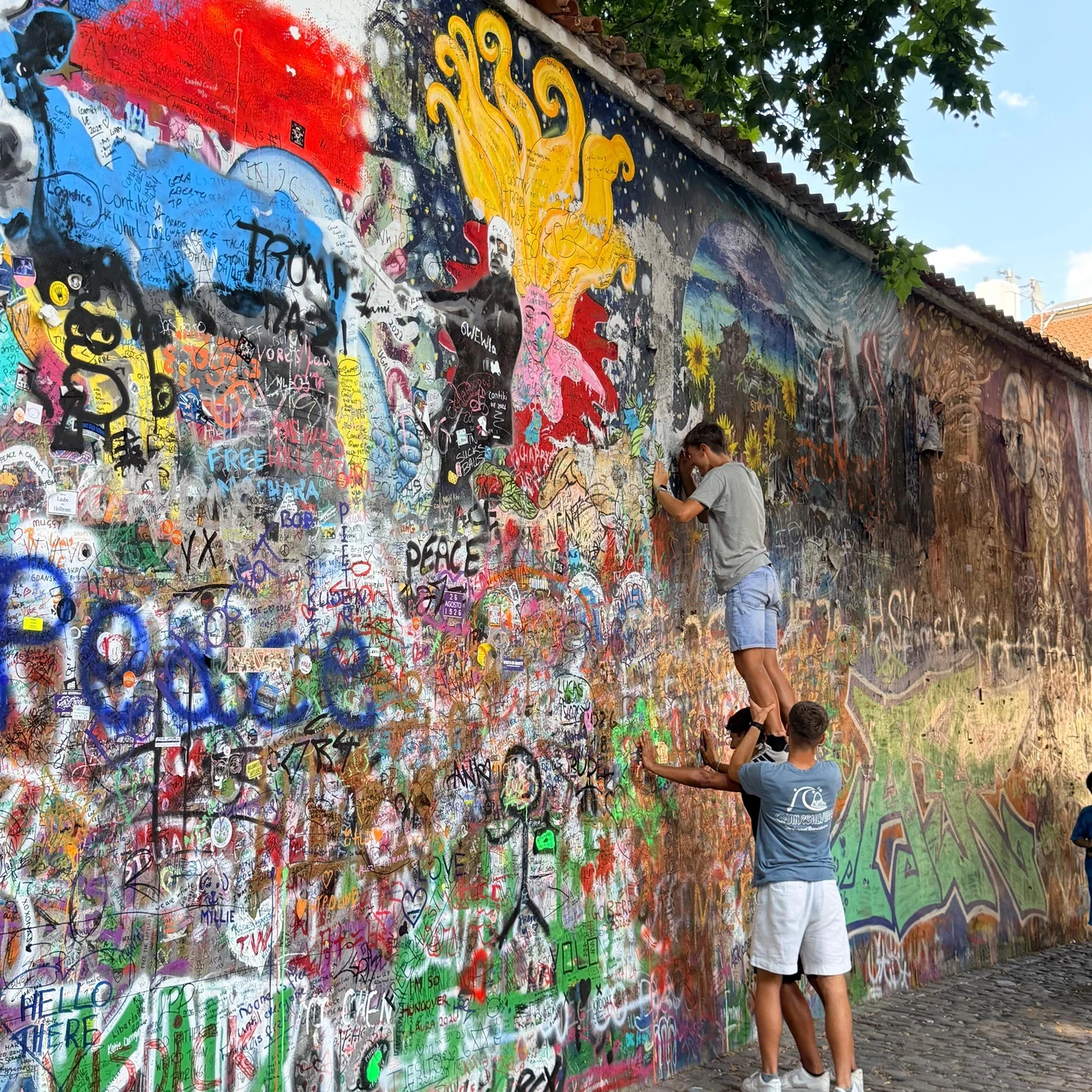 Cycle through Prague’s major historic neighbourhoods