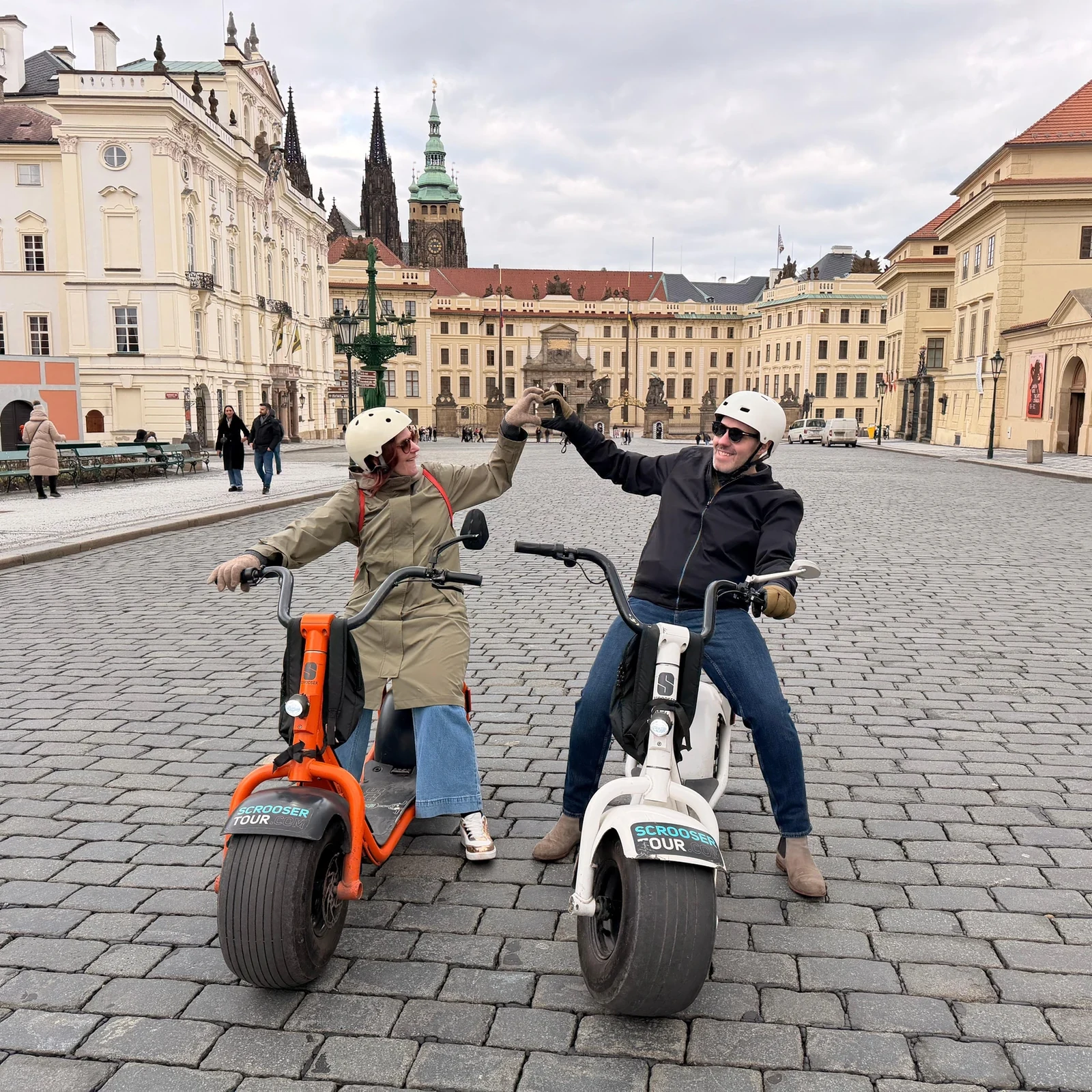 Découvrez Prague sur un Scrooser Fat Tire