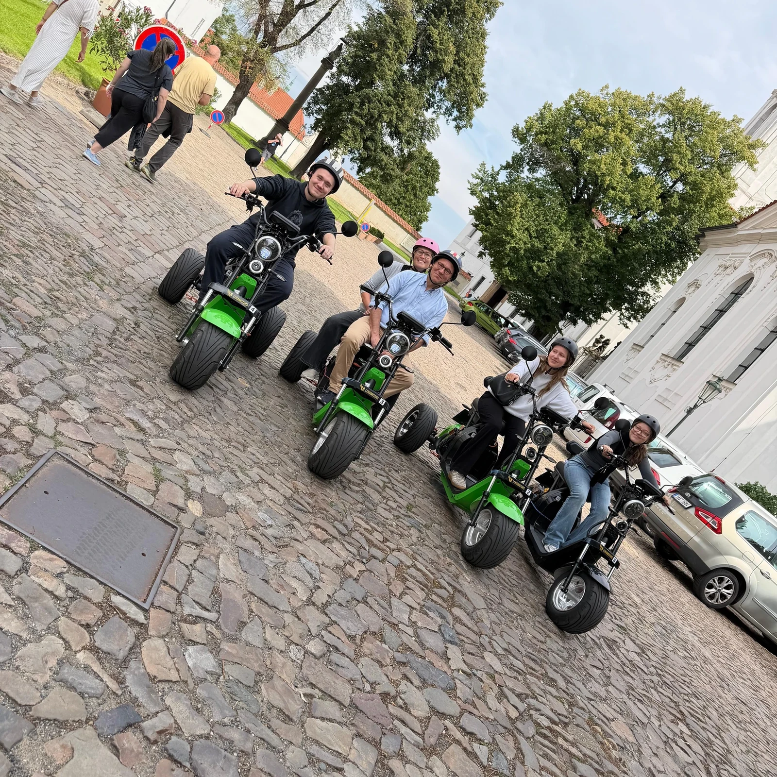 Entdecke Prag mit einem elektrischen Trike