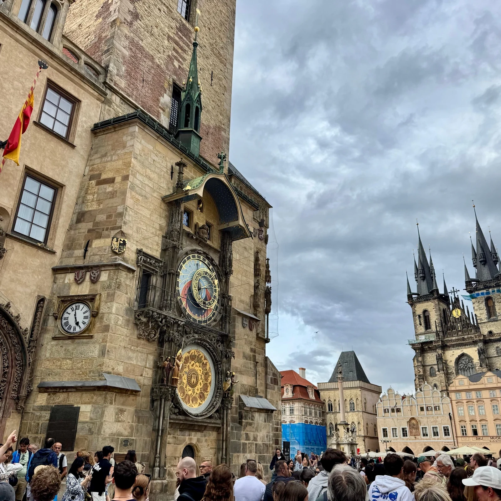 Histoire de Prague, quartiers et quatre arrêts autour d’un verre