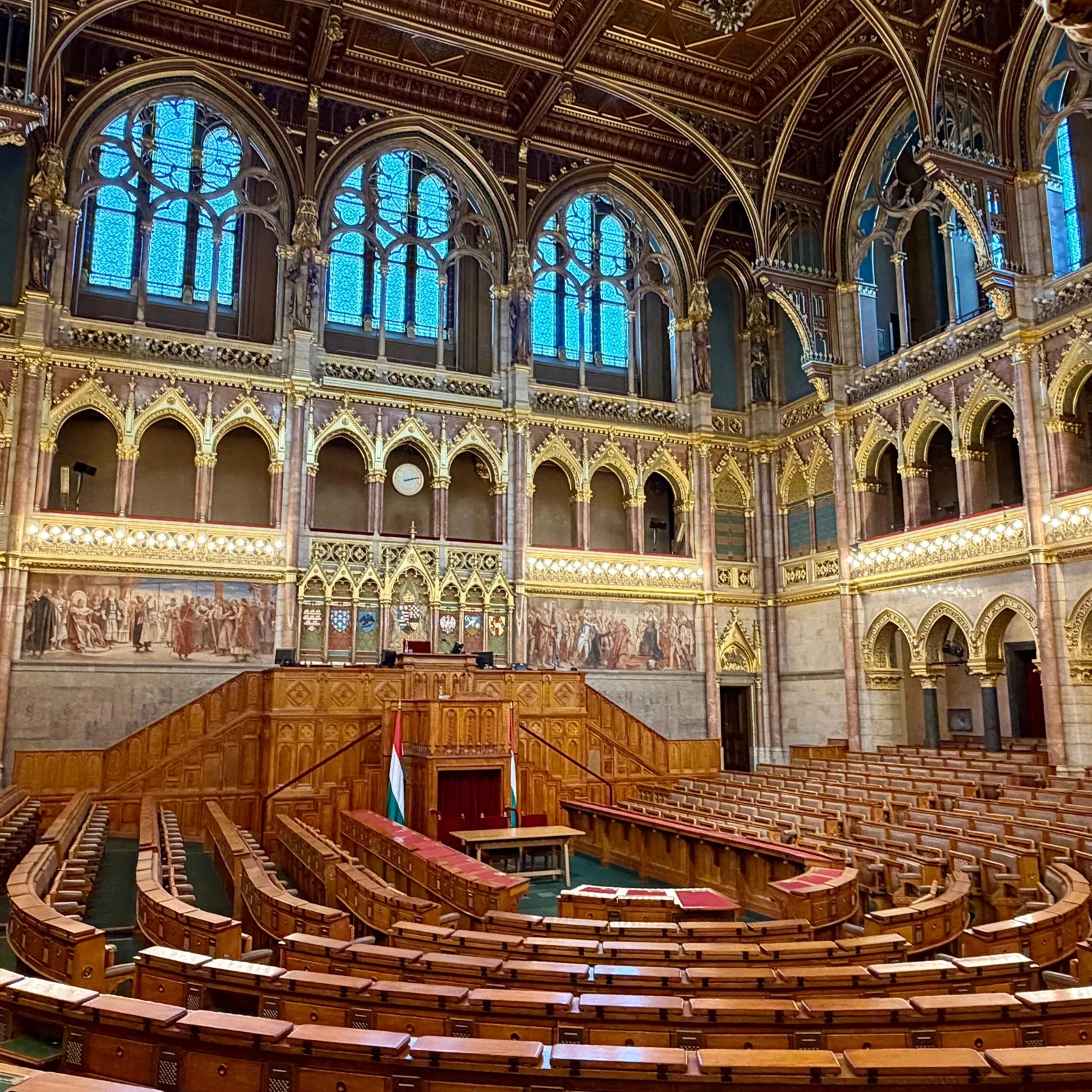 Budapest esencial y el Parlamento por dentro
