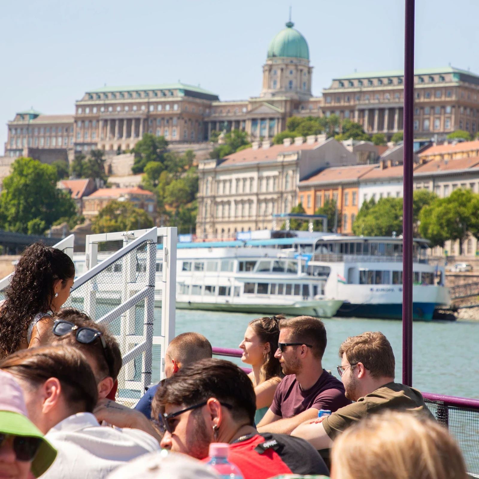 Contempla Budapest desde el Danubio en un crucero de unos 60 minutos