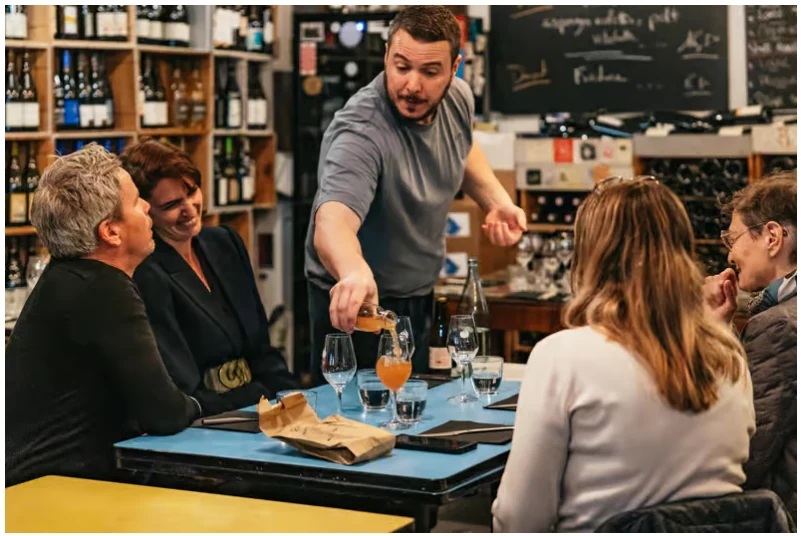 Visite gastronomique au coucher du soleil à Nice avec repas complet et vin