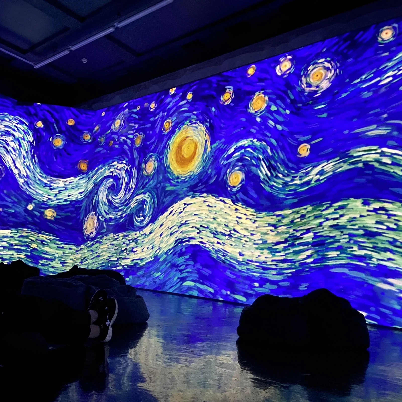 Immersiver Van Gogh in Budapest: Kunst, Animation und Erzählung