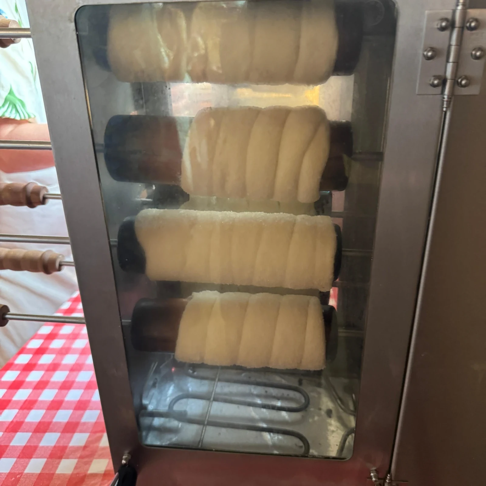 Préparez votre propre Kürtőskalács à Budapest