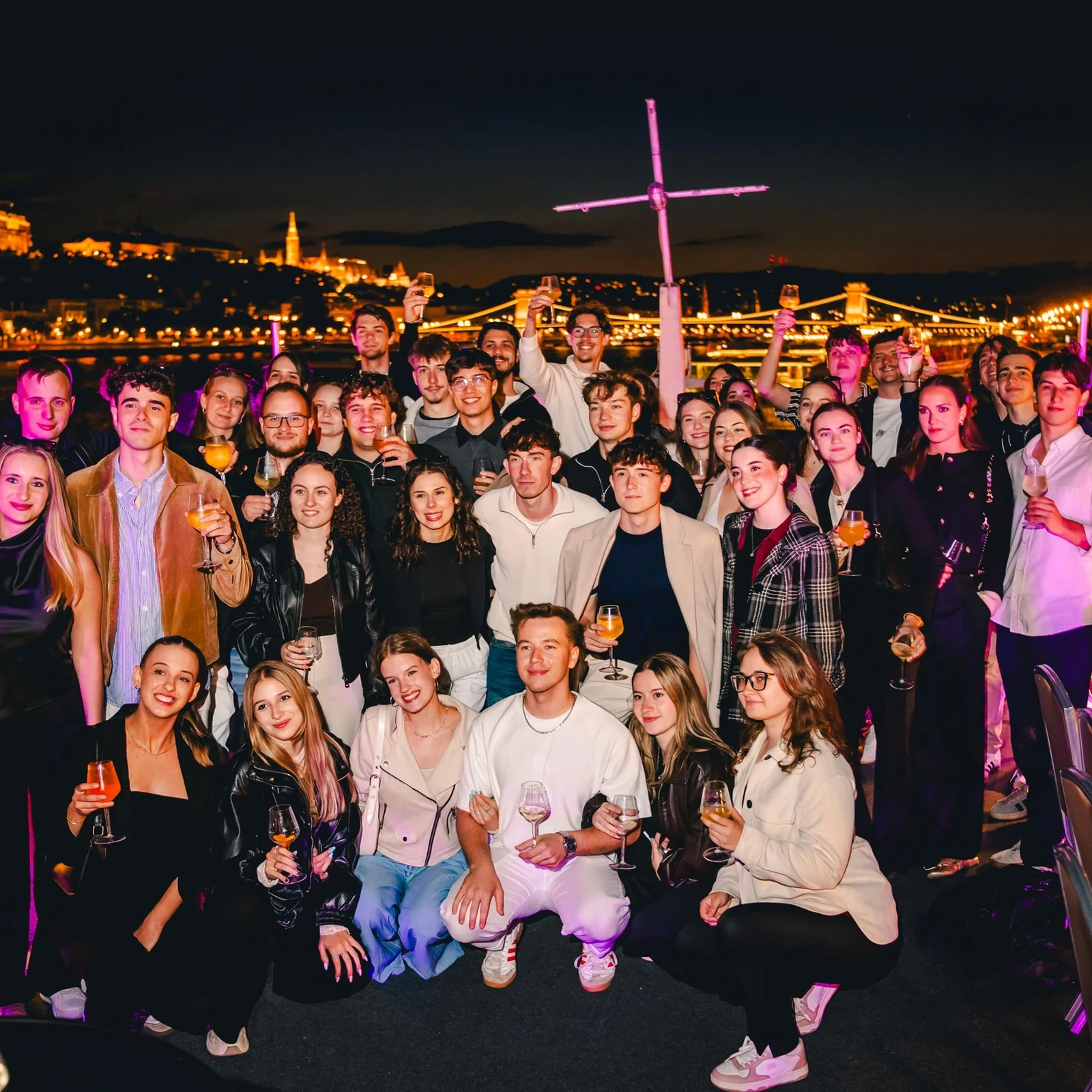 Budapest desde el Danubio, con bebidas ilimitadas