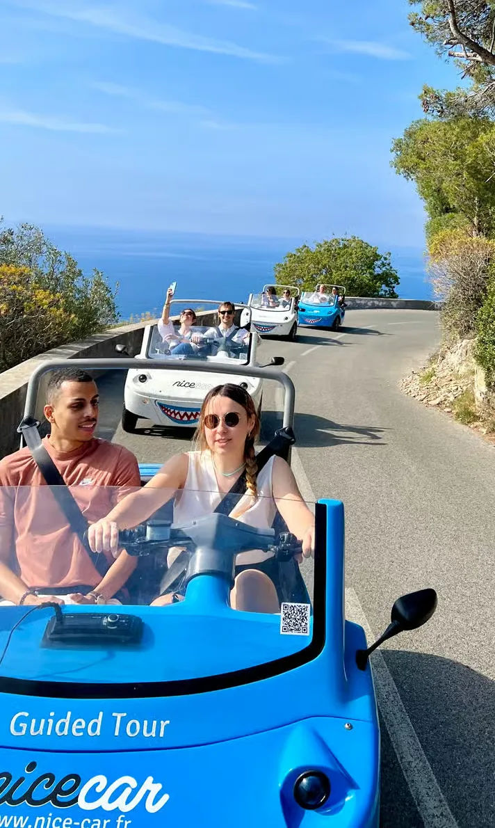 Tour en voiture électrique à Nice pour explorer la Riviera française