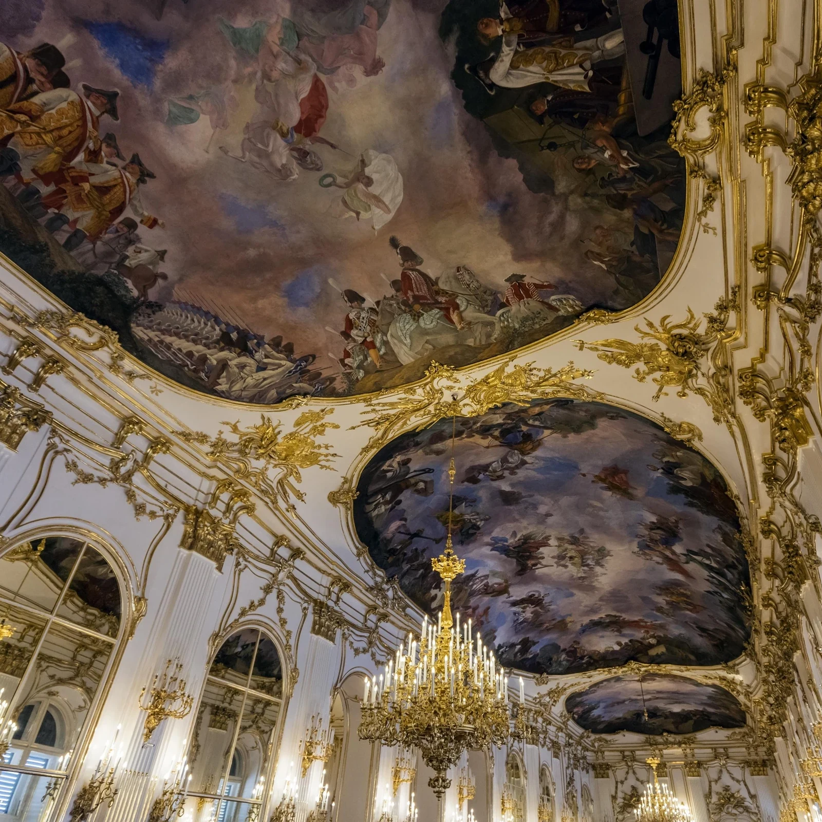 Choose how you want to discover Schönbrunn