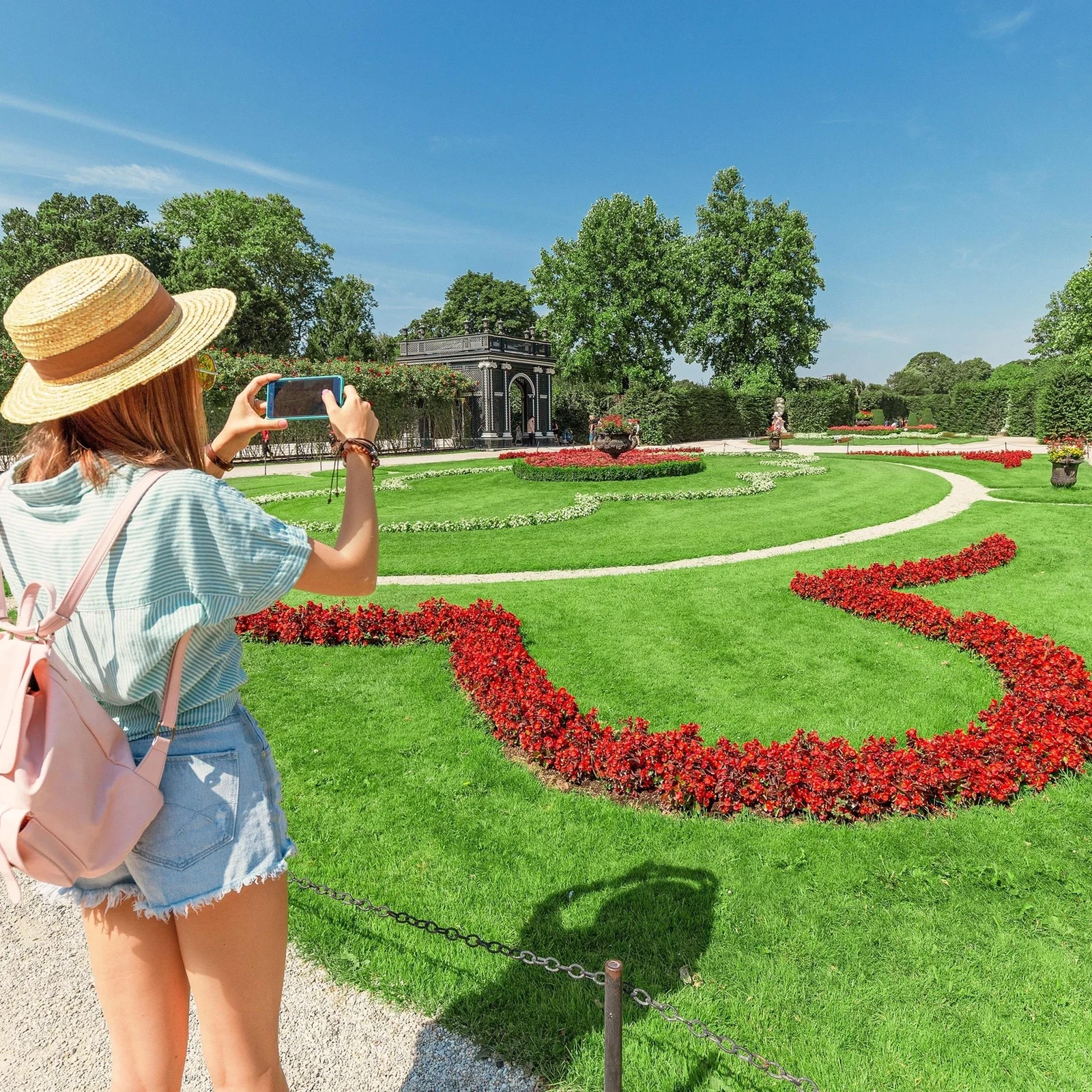 Choose how you want to discover Schönbrunn