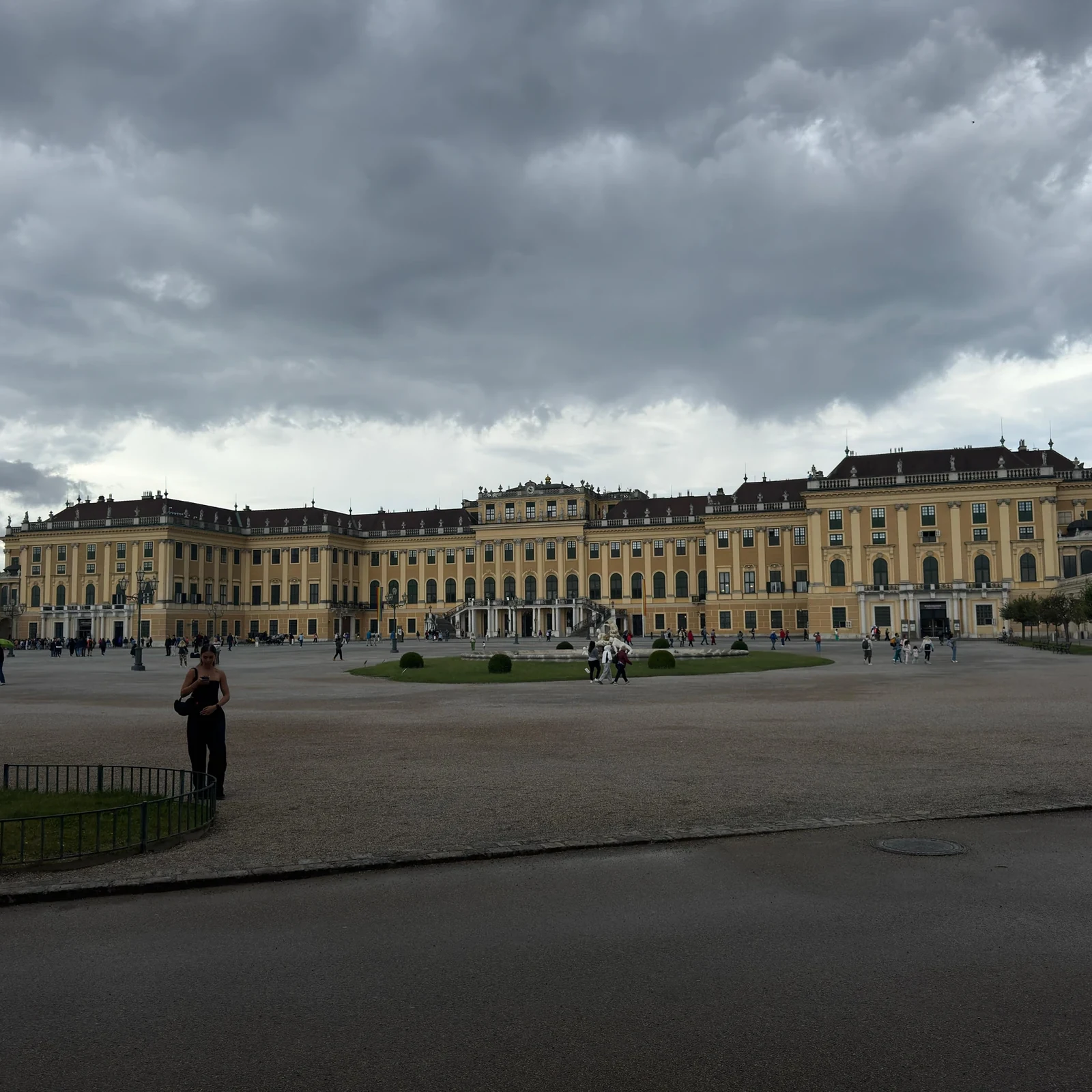 Comprende Schönbrunn con guía y acceso prioritario