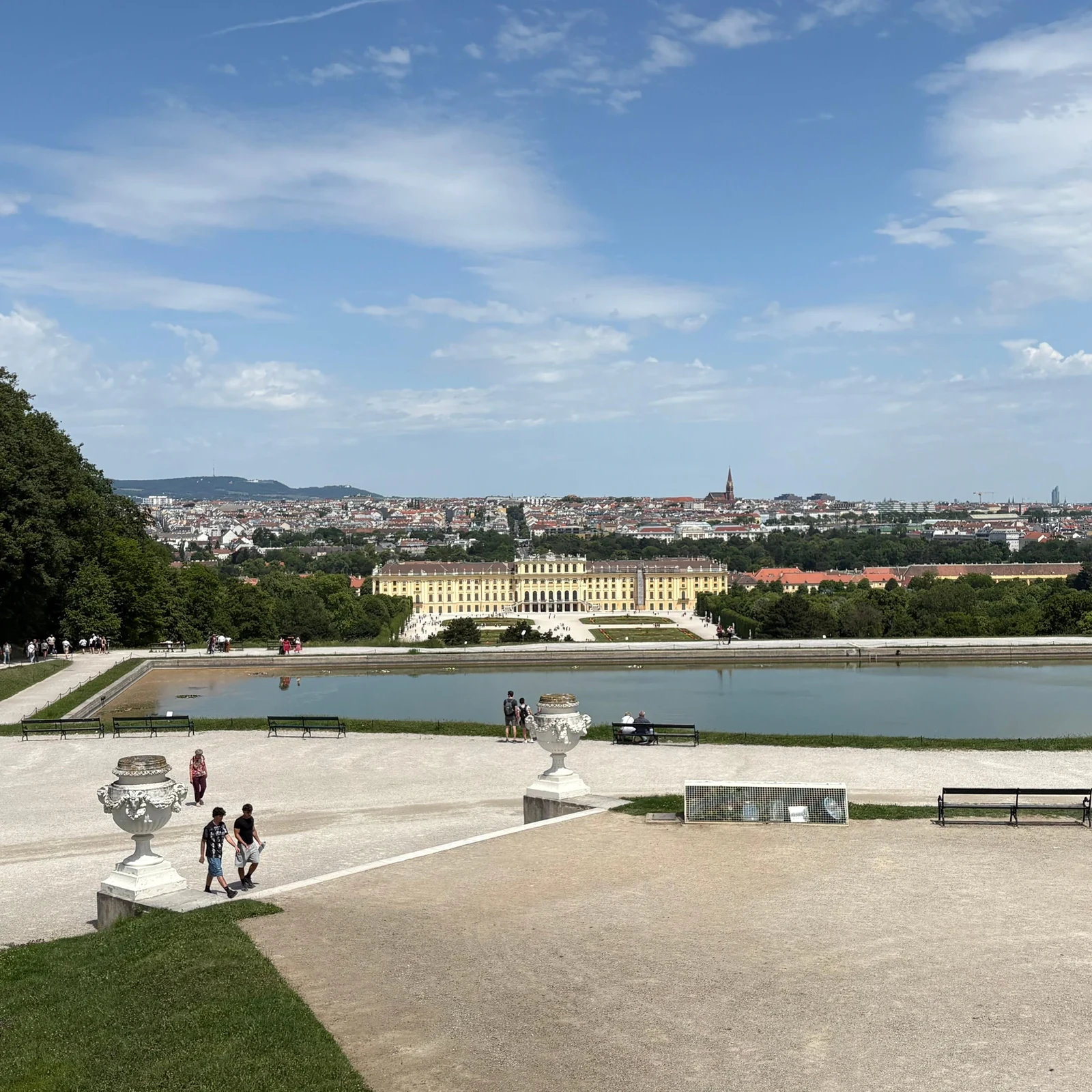 Comprende Schönbrunn con guía y acceso prioritario