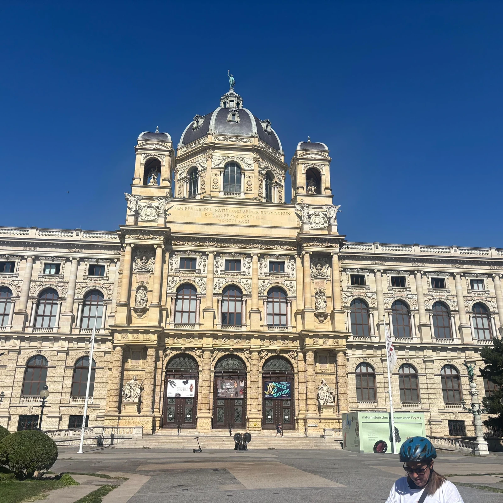 Descubre los grandes hitos de Viena sobre dos ruedas