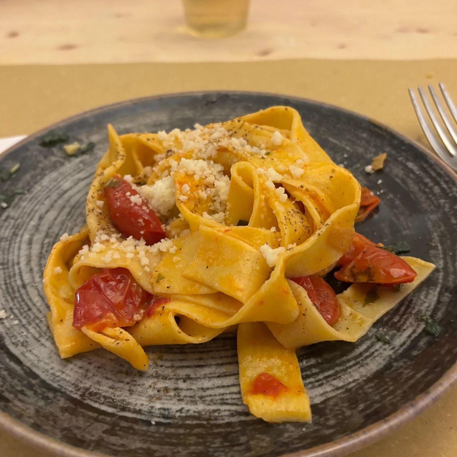 Bereite in Florenz frische Pasta zu und genieße sie anschließend