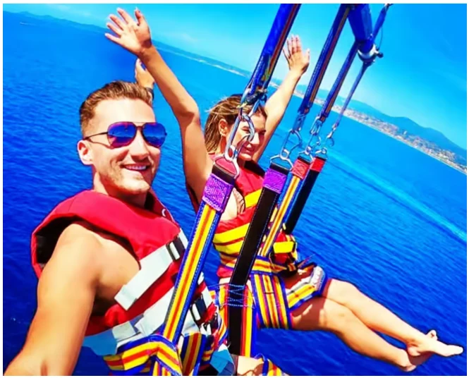 Parachute ascensionnel à Nice au-dessus de la Côte d’Azur
