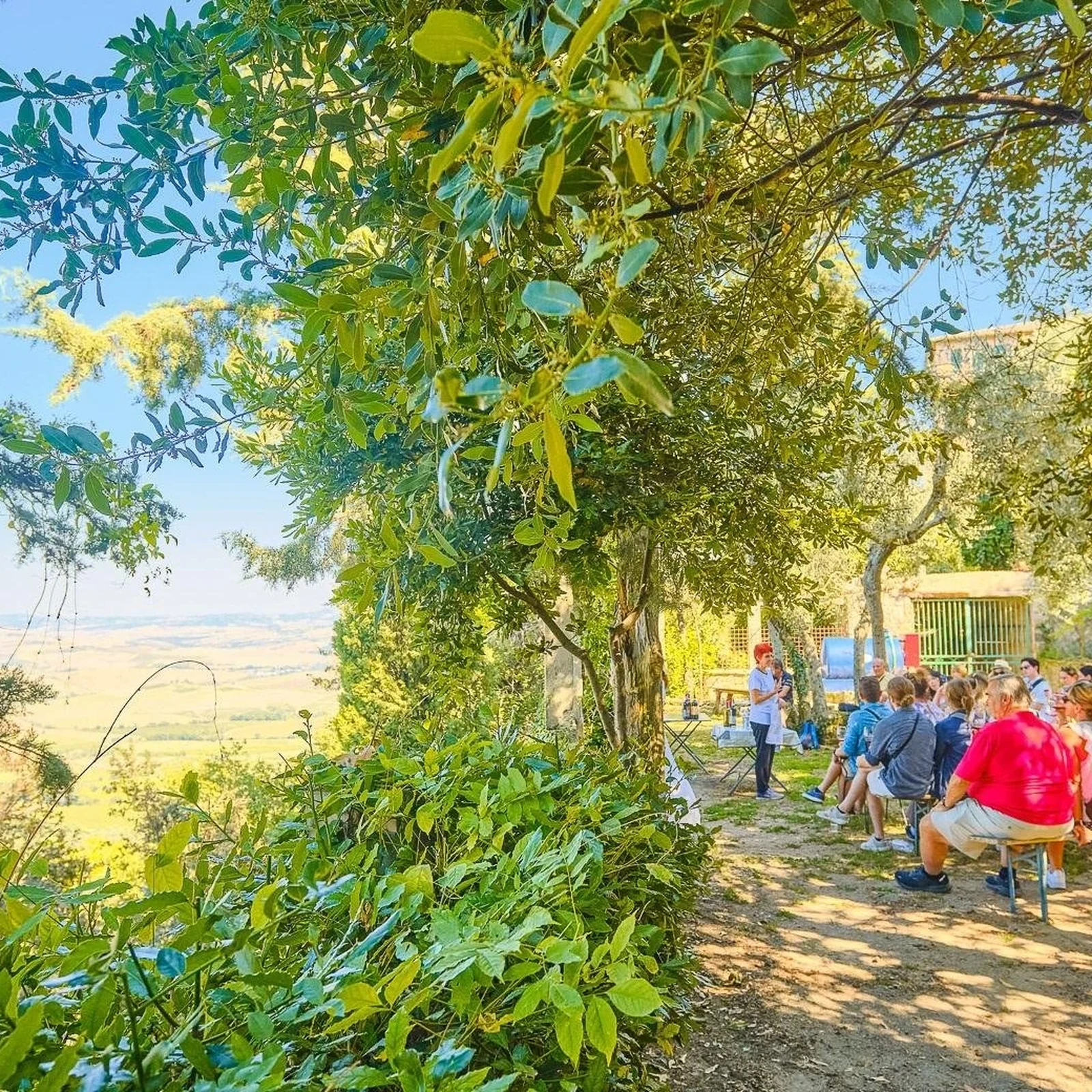Val d'Orcia desde Florencia: tres localidades y sabores de la Toscana
