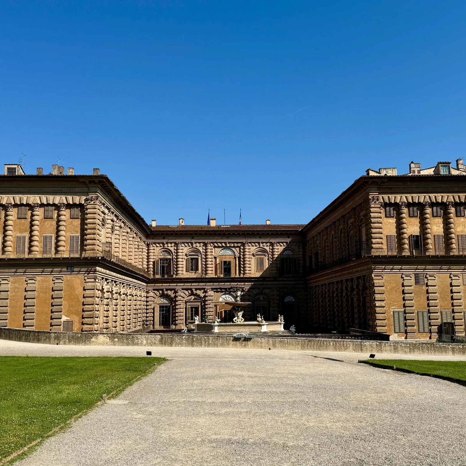 L'art du palais Pitti et ses jardins, avec des explications