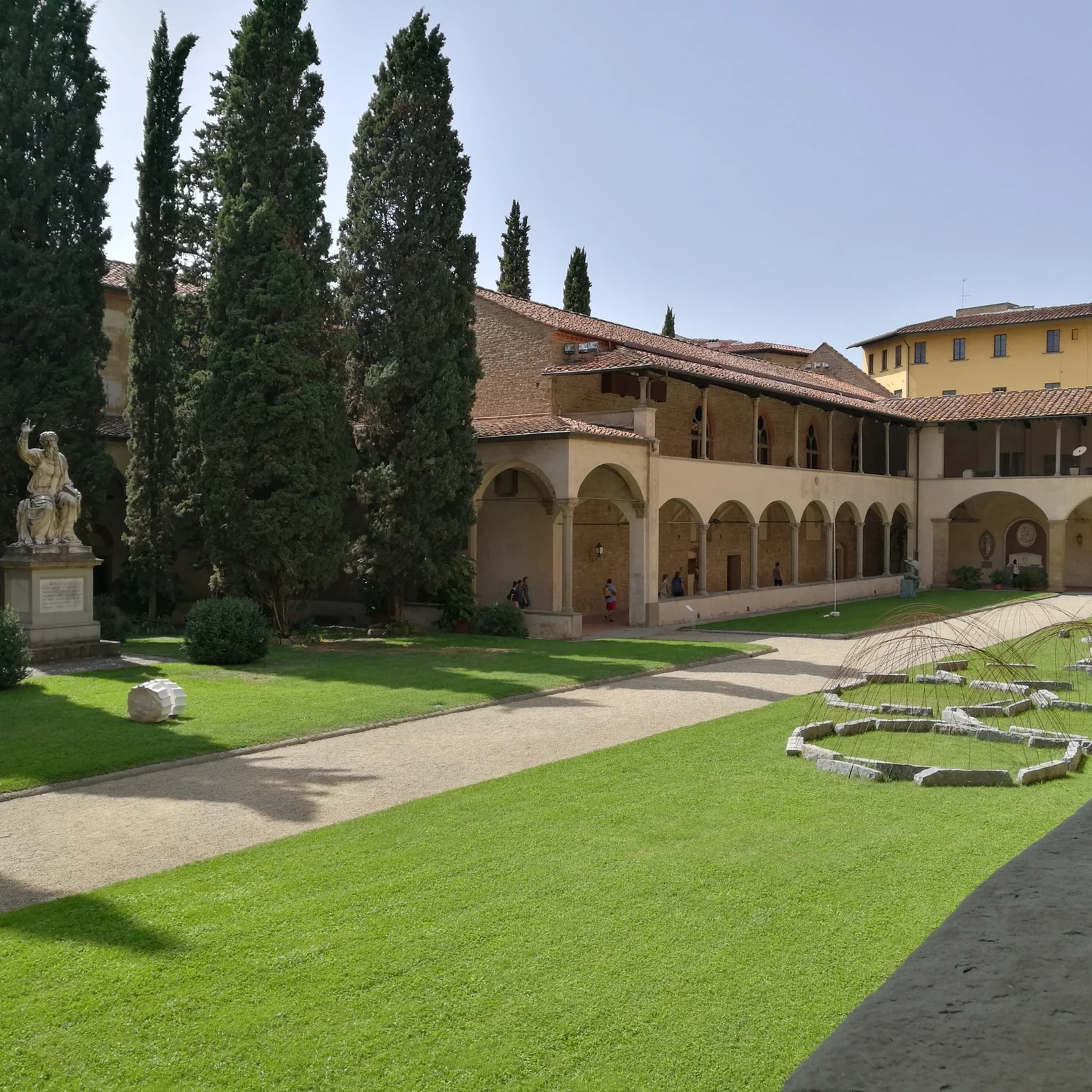 Découvrez Santa Croce de l'intérieur avec un guide