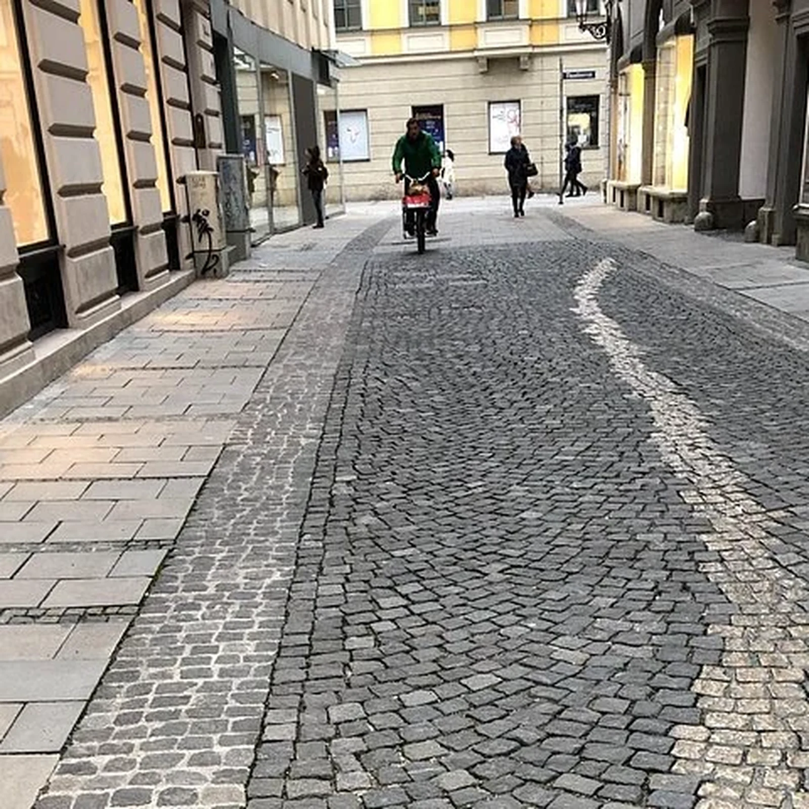 Trace the origins of Nazism through Munich
