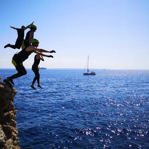 Coasteering nahe Palma: Sprünge, Abseilen und Meer