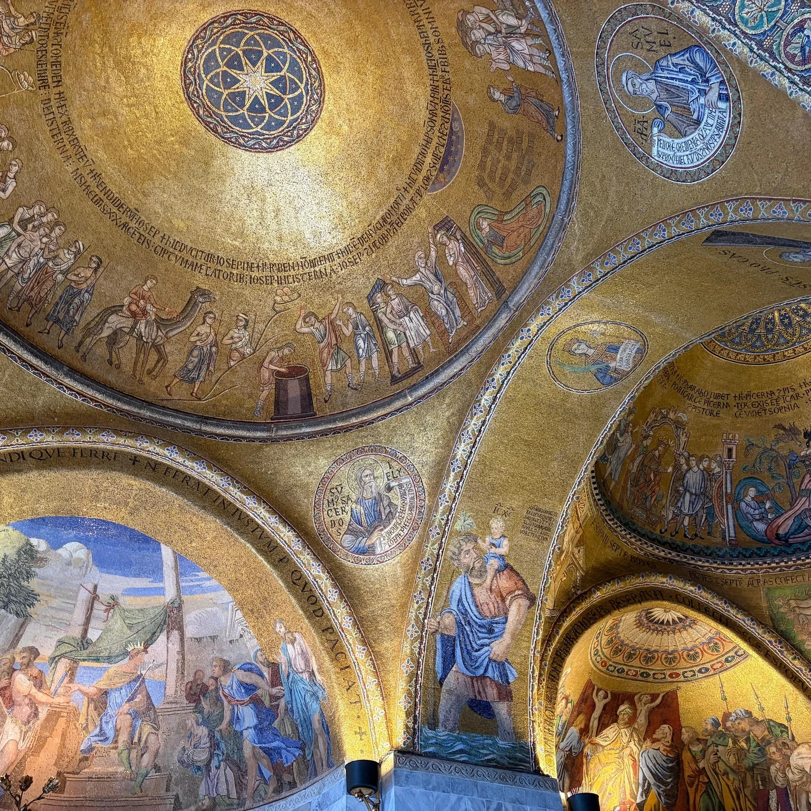 Markusdom und Dogenpalast: Wähle deinen Besuch