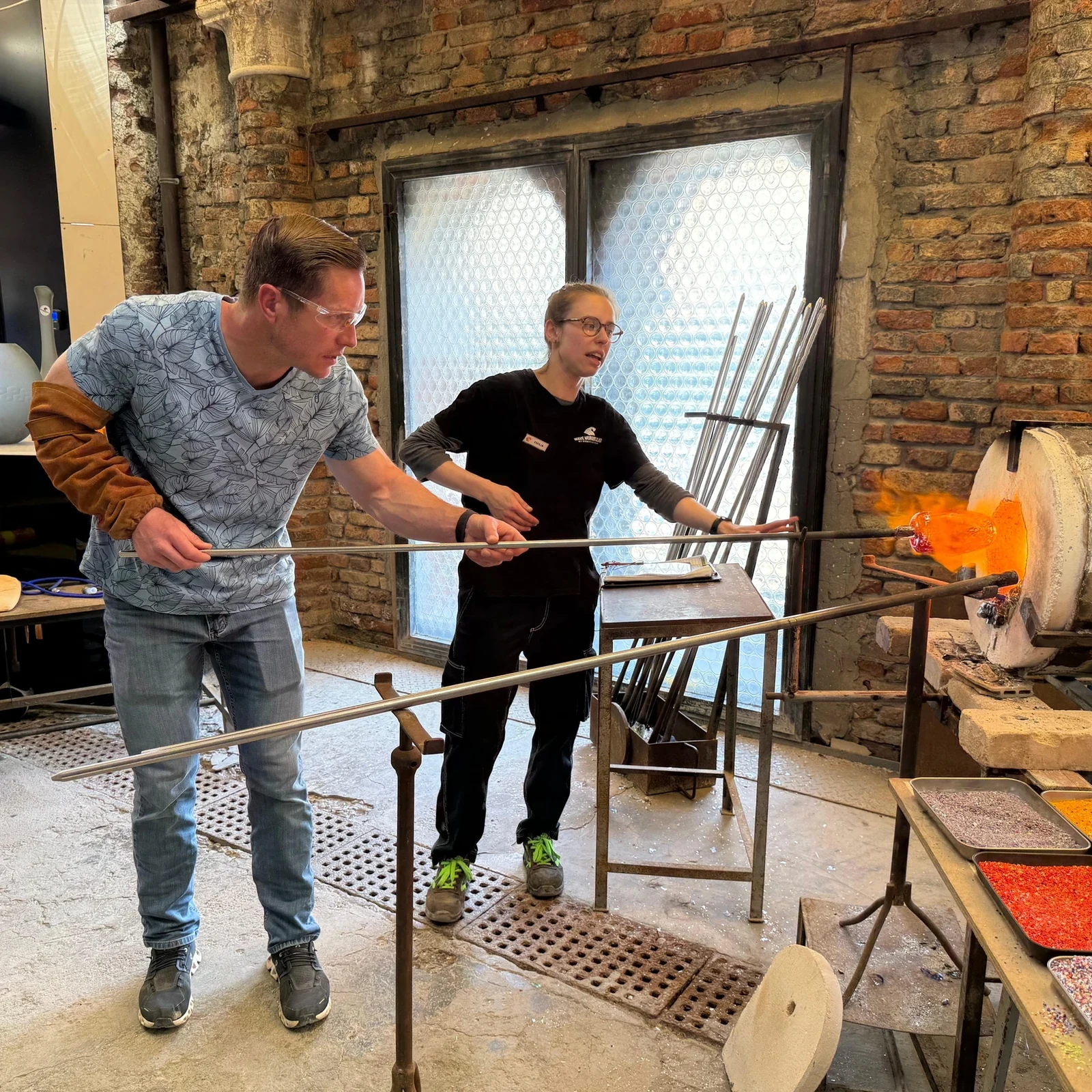 Fertige dein eigenes Glasstück auf Murano