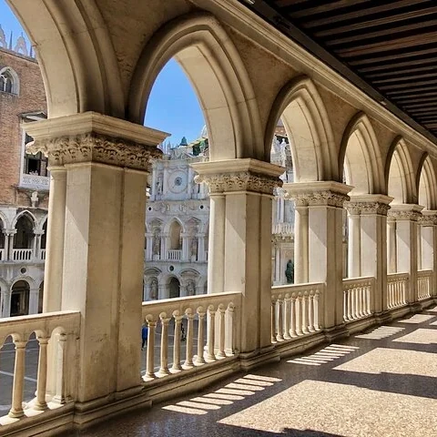 St Mark’s and the Doge’s Palace through children’s clues