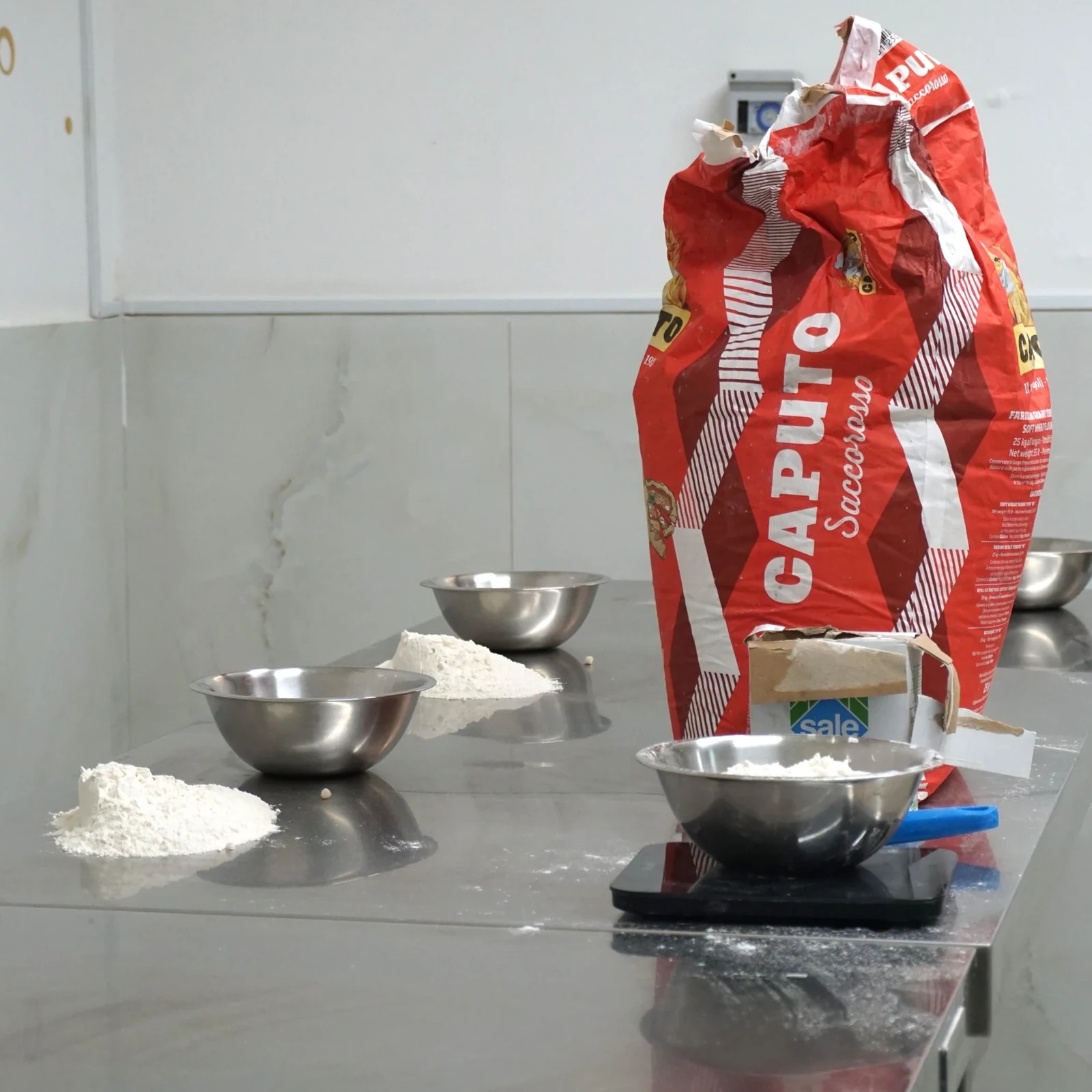 Make your own pizza in Naples, with tiramisu too