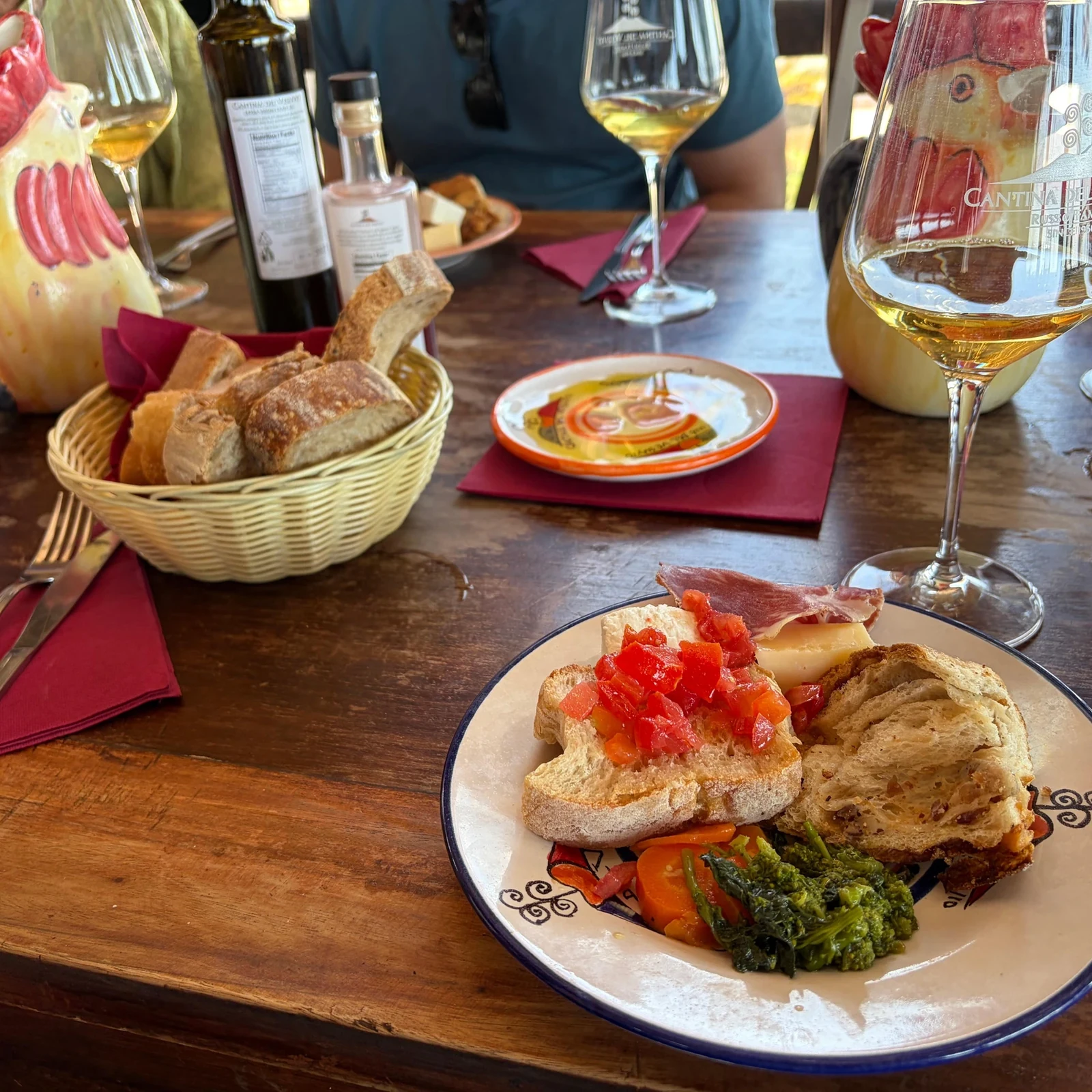 Del centro de Nápoles a los vinos de las laderas del Vesubio