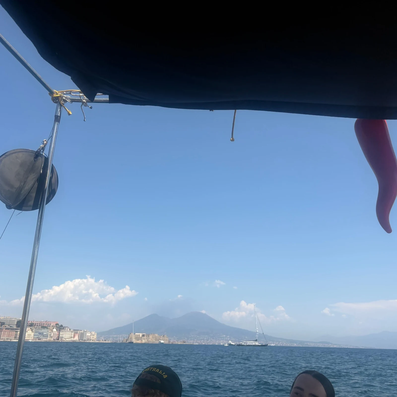 Entdecke Neapel vom Boot und unter Wasser