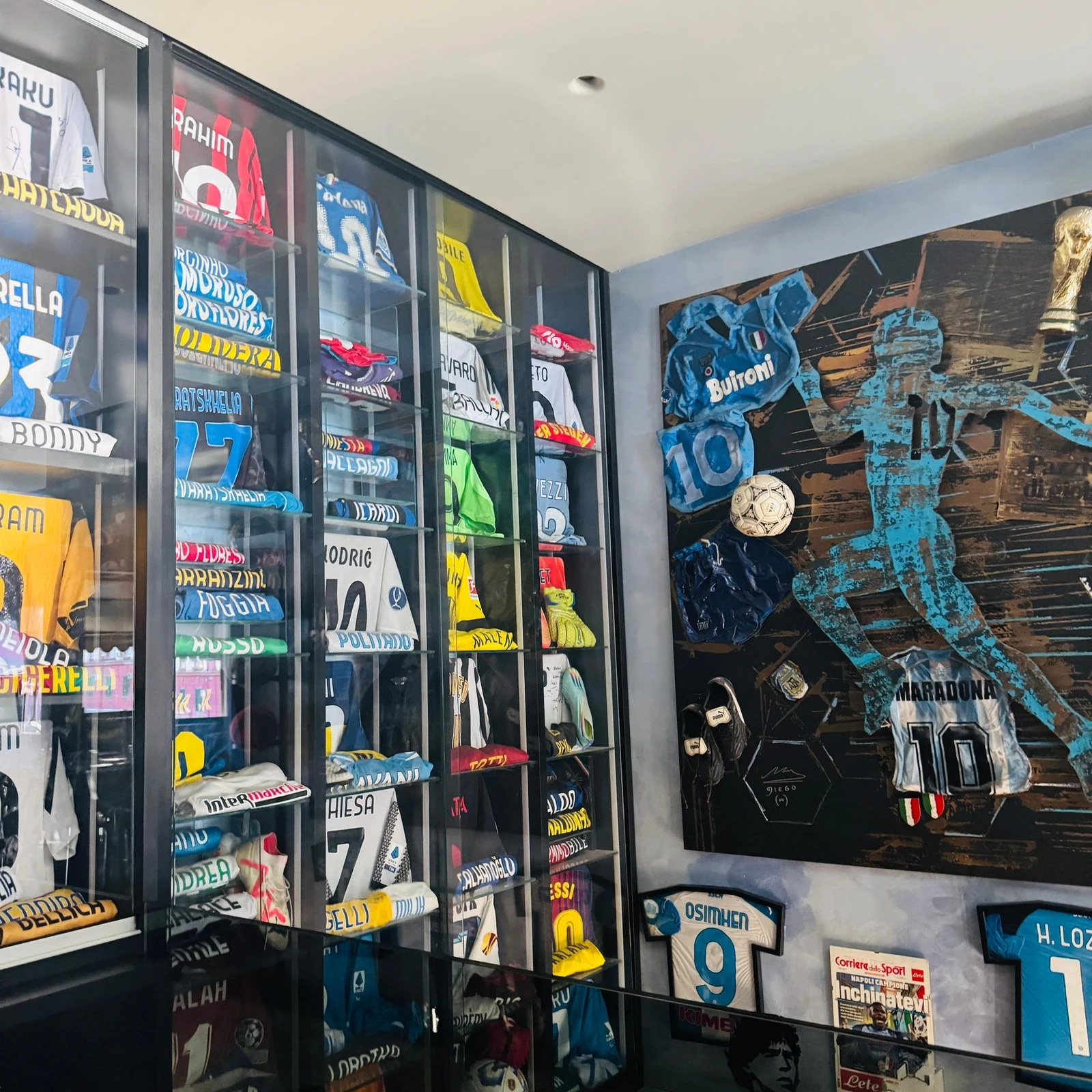 Descubre el vínculo entre Maradona y Nápoles desde el exterior del estadio