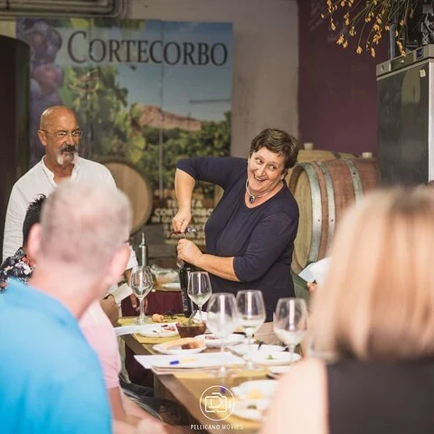 Erkunde die Weinberge, koche und probiere die Weine aus Irpinia