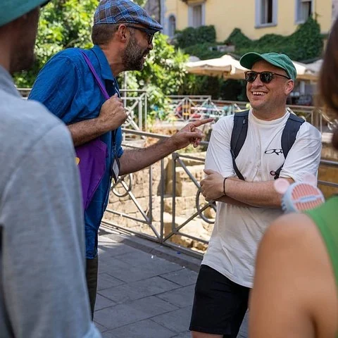 Découvrez Naples entre pizzas, boissons et récits