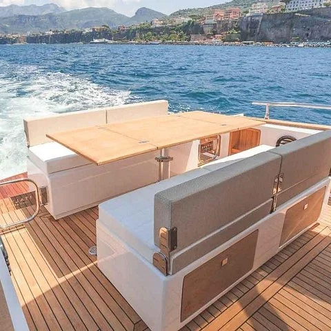 La côte de Taormina en bateau privé avec votre groupe