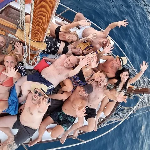 Explore the Mongerbino coast by boat from Porticello