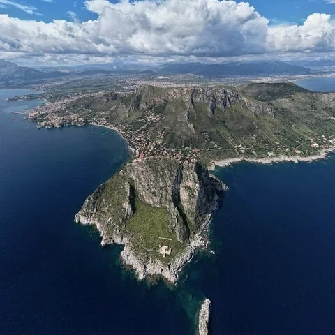 Explore the Mongerbino coast by boat from Porticello