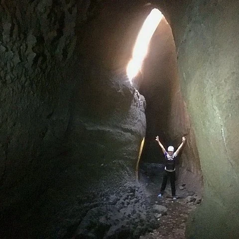 Nachts am Ätna dem Sonnenaufgang entgegenwandern