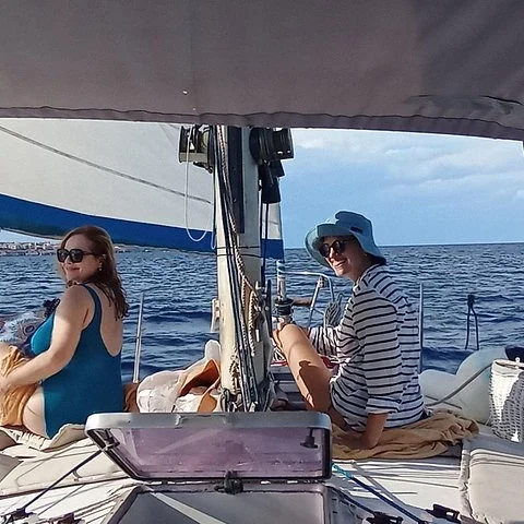 De Ortigia a Plemmirio: navegación, cuevas y snorkel