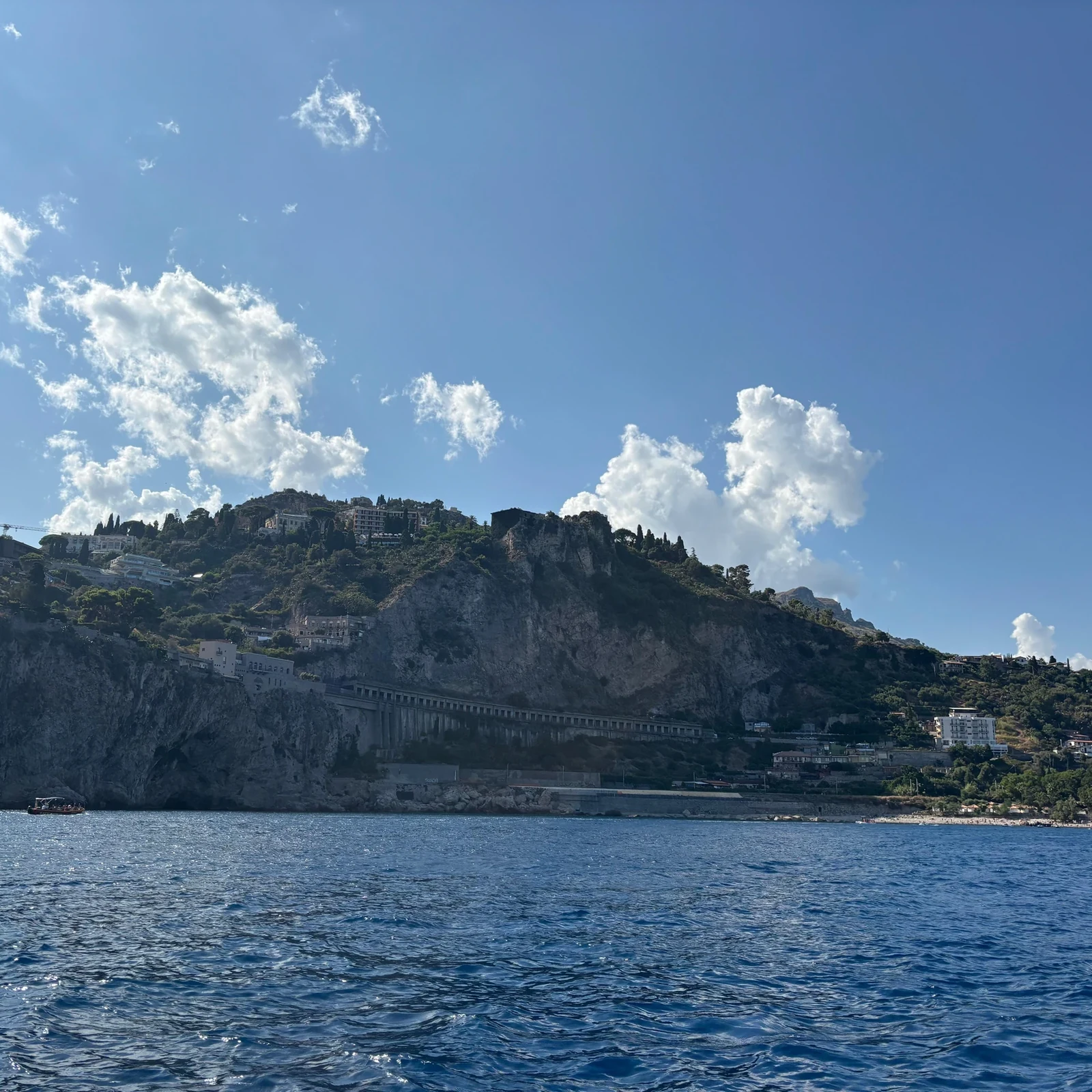 Taorminas Küste, Isola Bella und ein Aperitif an Bord