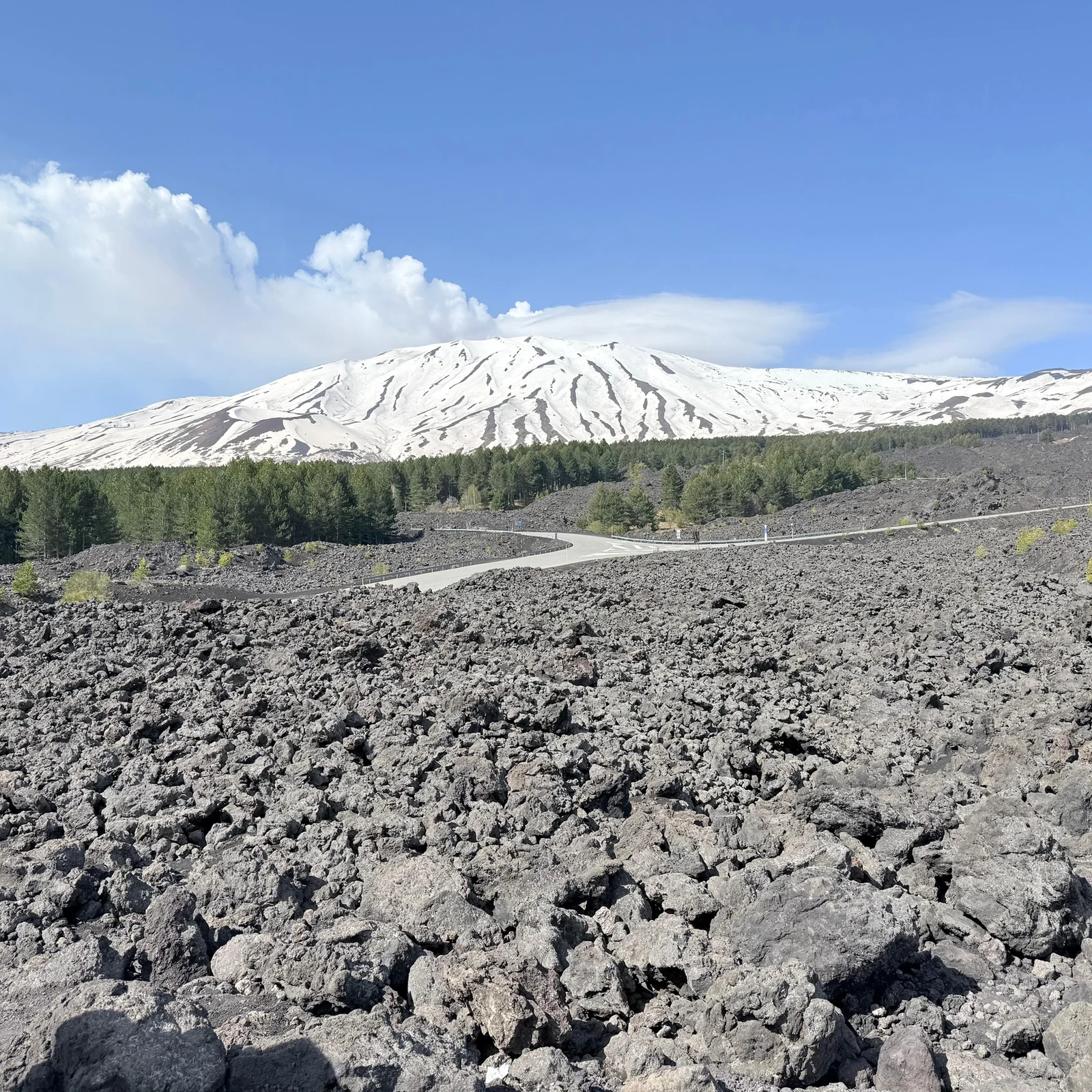 Entdeckt den Etna mit Spielen, Geschichten und Fragen