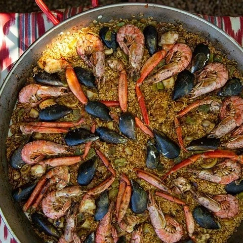 Apprenez à préparer une paella et partagez la table à Banyalbufar