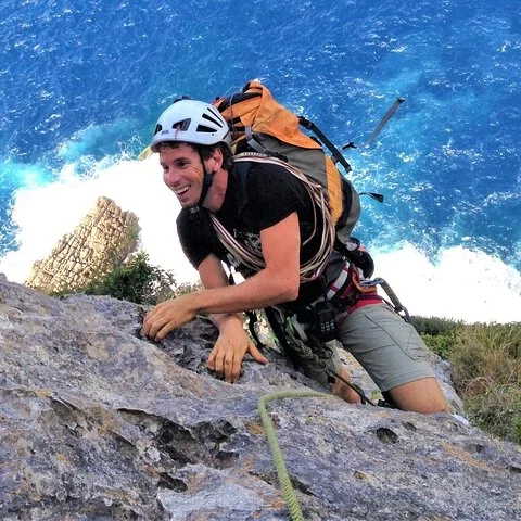 Privates Klettern auf Mallorca mit einer Route passend zu deiner Erfahrung