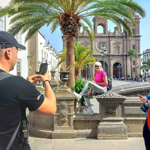 Costa, pueblos y montañas de Gran Canaria en una jornada