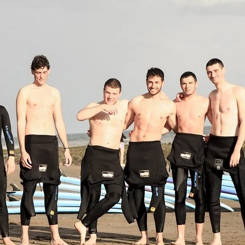 Ein Vormittag beim Surfen auf Gran Canaria mit Ausrüstung und Anleitung