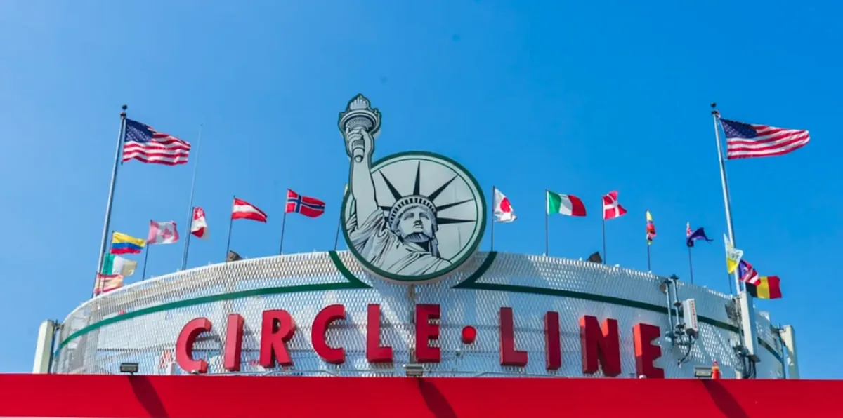 Statue of Liberty cruise New York in an express format
