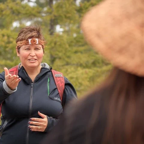 Entdecke den Wald im Stanley Park durch seine Geschichten