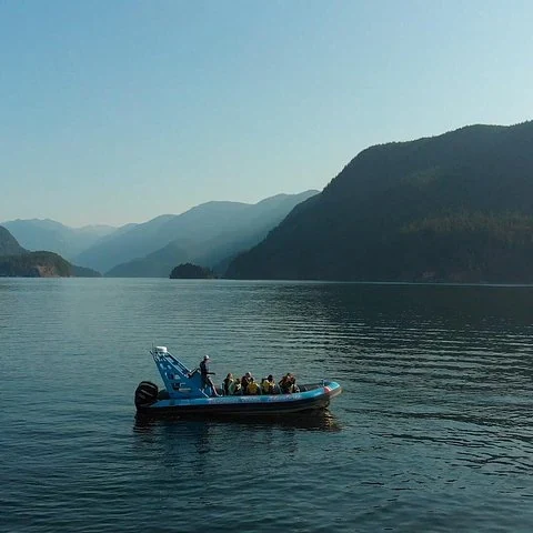 From Vancouver to Bowen Island, past coastlines and mountains