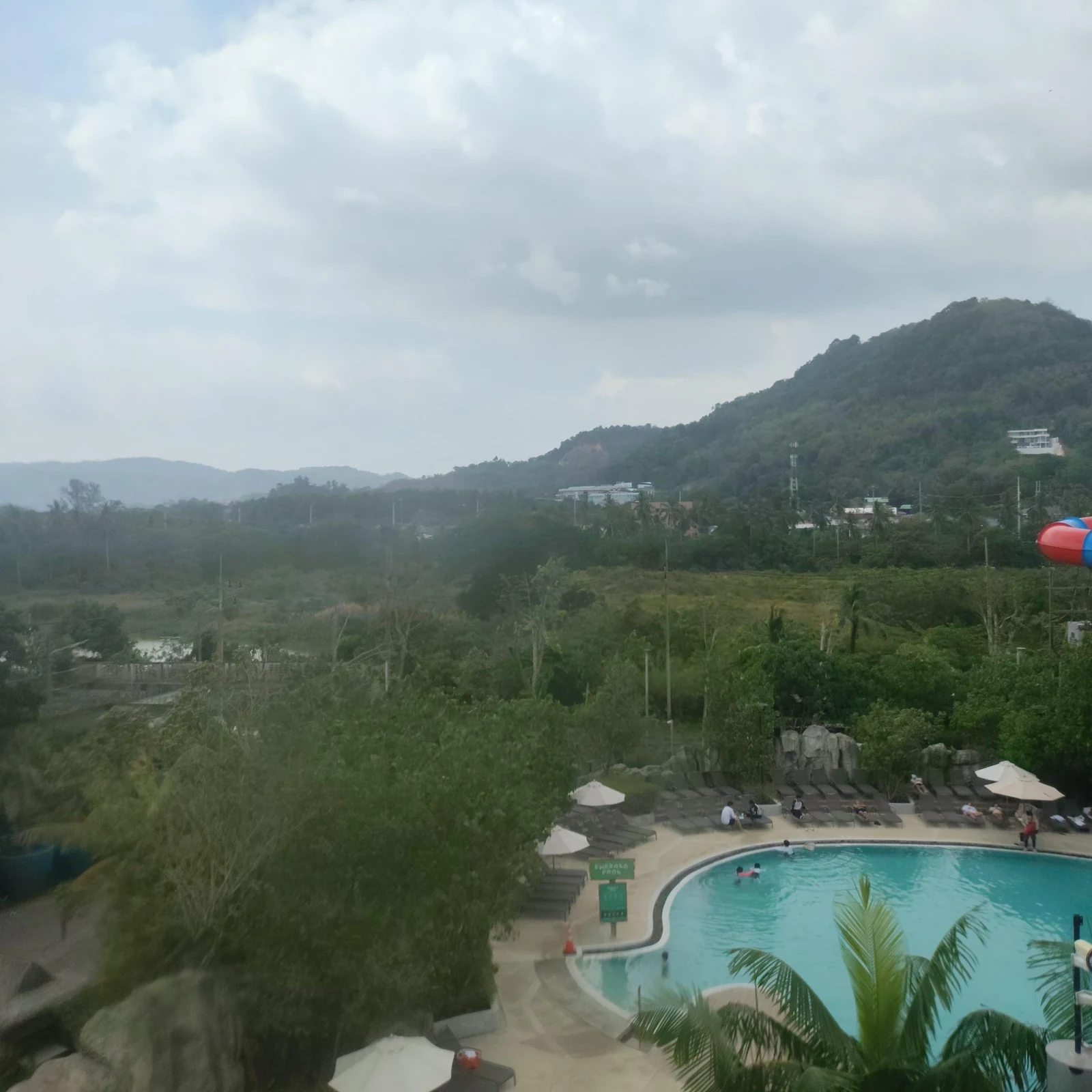 Rutschen und Pausen in deinem Tempo im Andamanda Phuket