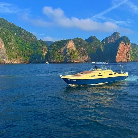 A private day among the Phi Phi Islands