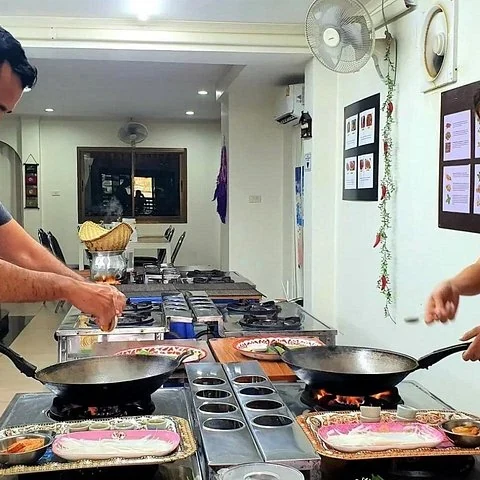 Cook your own Thai dishes in Phuket