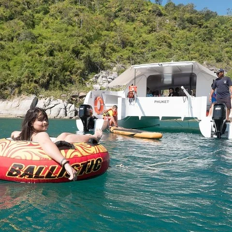 Un catamarán privado para descubrir las islas desde Phuket